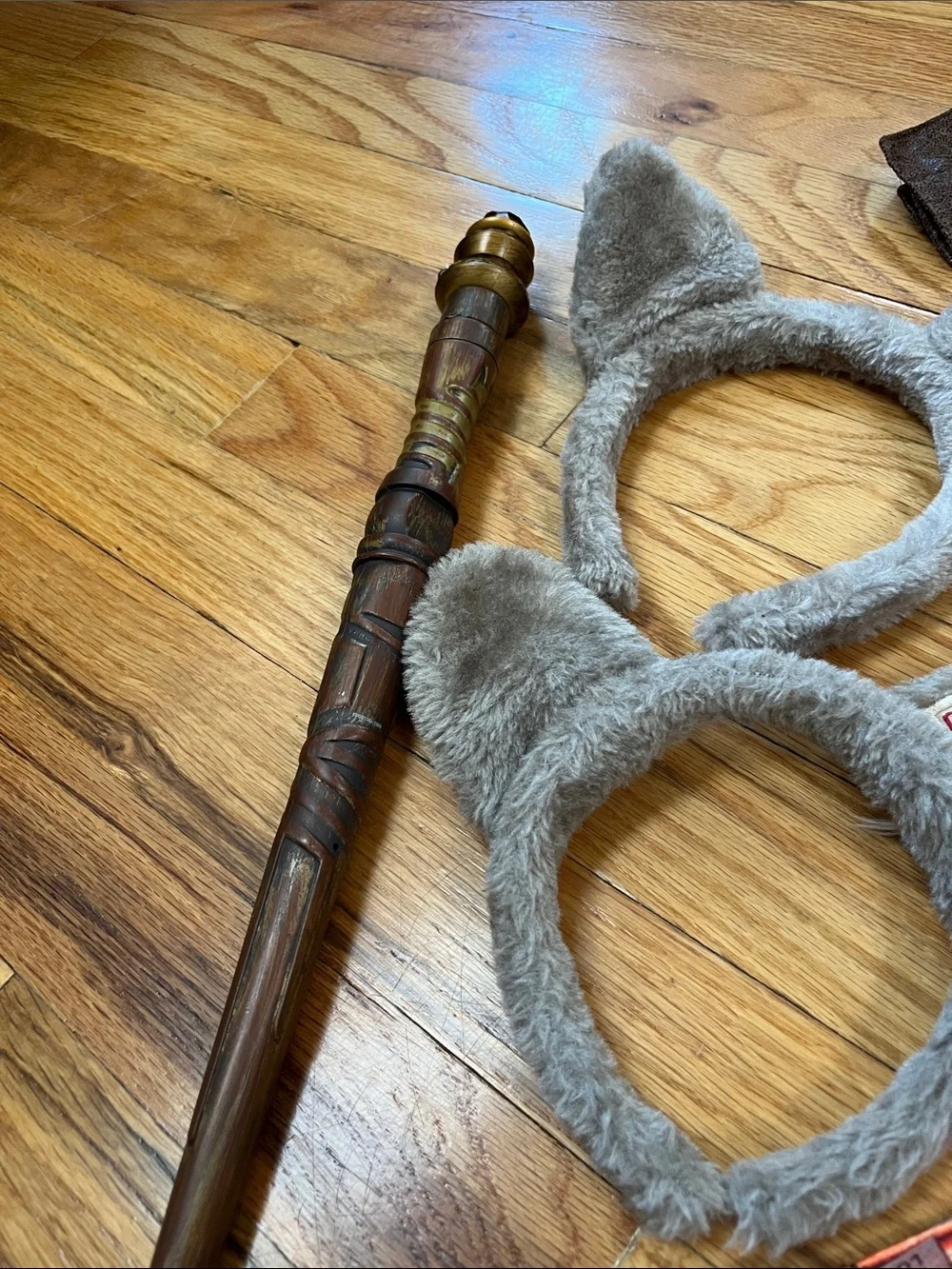 Great Wolf Lodge Brown Pouch, Wands, and accessories